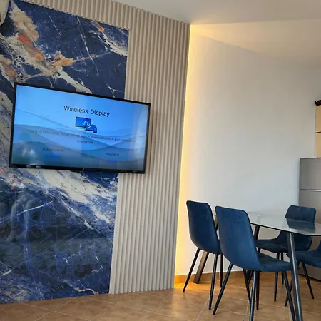 Front Superior Blue Marine Апартаменты Дуррес