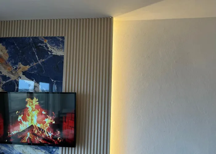 Front Superior Blue Marine * Durrës